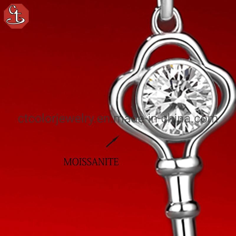 Fashion jewelry women′s necklace key pendant & necklace moissanite 925 Sterling silver jewelry for girls