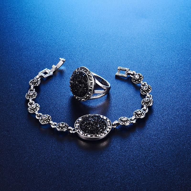 Vintage Black Round Stone Pendant Necklace Women Jewelry Set