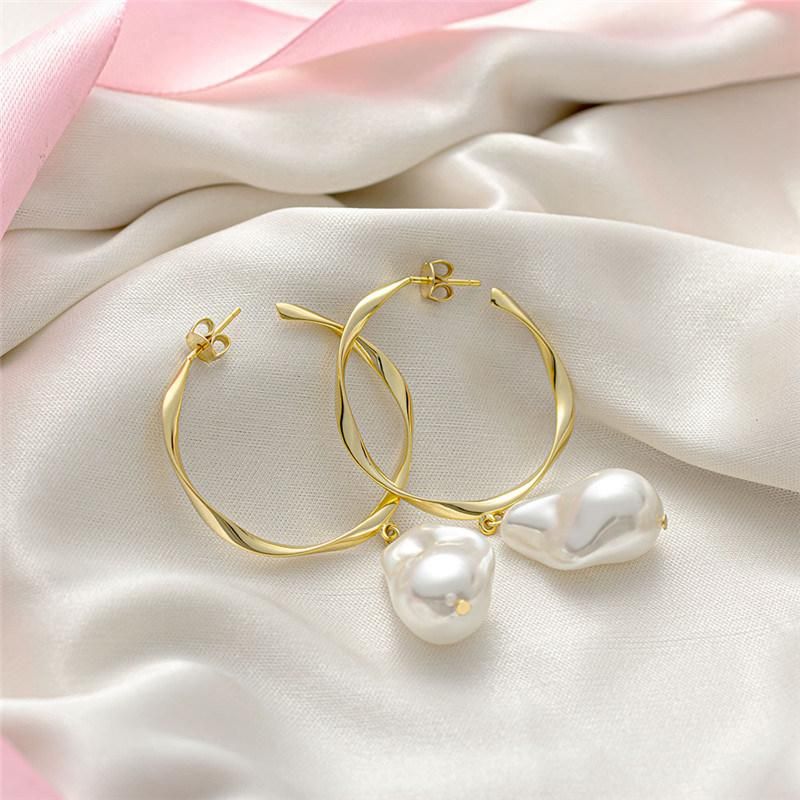 Fashion Silver or Brass Female Baroque Pearl Earring