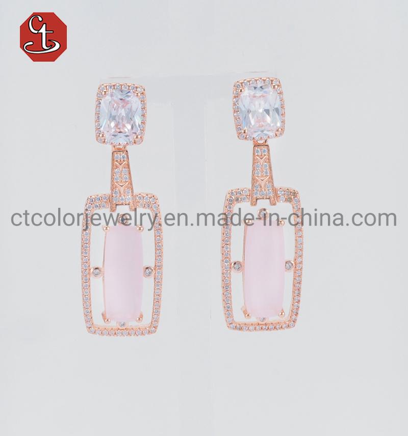 Fashion Jewelry 925 Silver 18K Gold Plated Gemstone Imitation Antique Jewelry with CZ Earring for Women