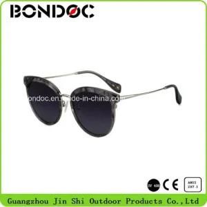 Fashion Hot Sale Promotion with High Quality Sunglasses