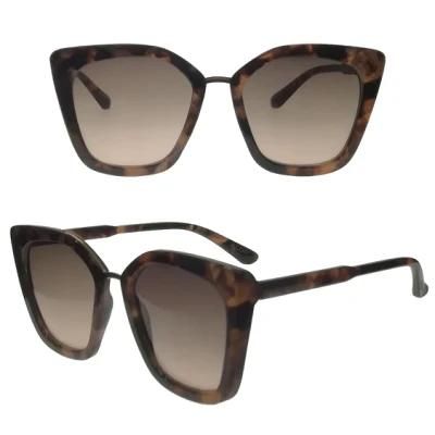 Good Quality Stylish Fashion Sunglasses with Metal Bridge