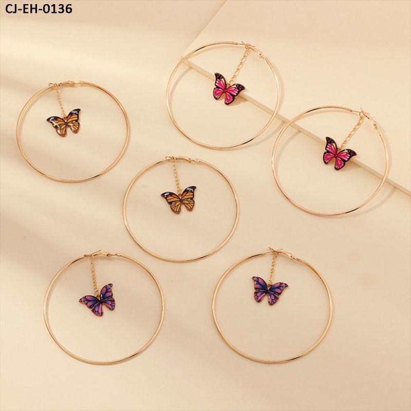 Wholesale Ins Hot Selling Temperament French Ring Hollow Earrings Custom Acrylic Women Butterfly Pendant Earrings Charm