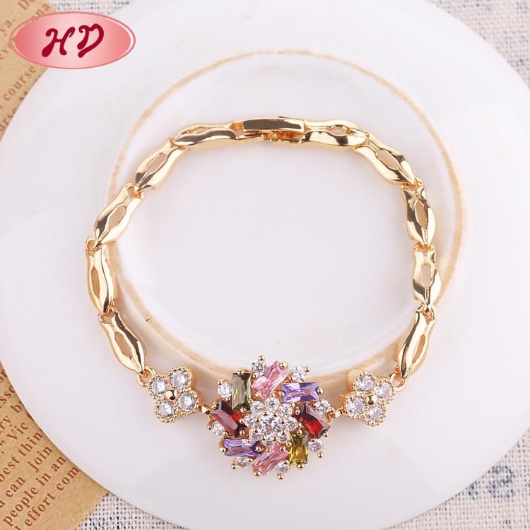 New Design Lady Copper Alloy Fashion Gold Hand Zircon Bracelet