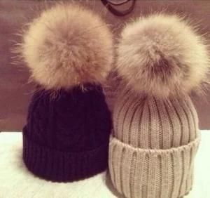 Small Order Customized Free Fur POM Knitted Beanies Winter Hat