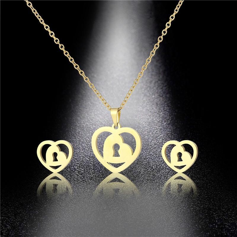 Manufacturer Customized Fashion Jewelry High Quality Matte 18K Gold Plated Stainless Steel Fashion Jewelry Set
