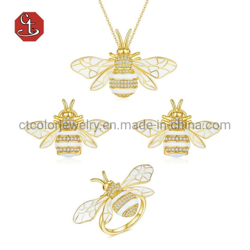 Luxury Elegant Fashion Custom Jewellery 925 Sterling Silver Animal Shaped Necklaces Enamel Bee Pendants for Women