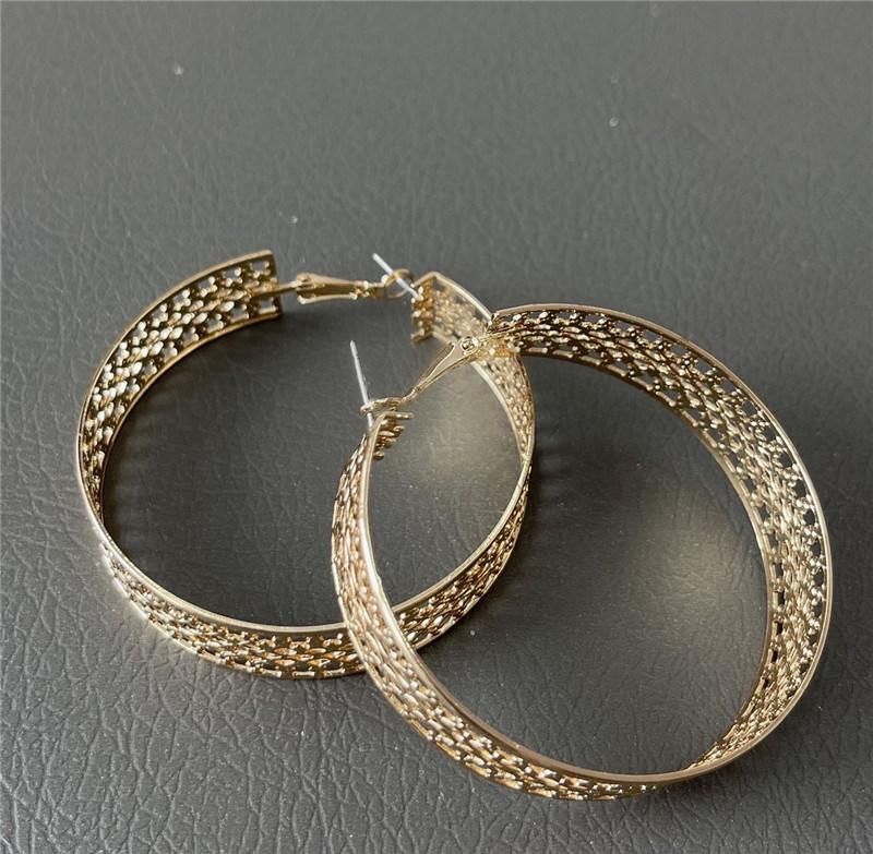 Manufacture New Design Wide Filligree Cut out Stamping Hoop Earrings in 18K Gold Plated for Women Girls Lady