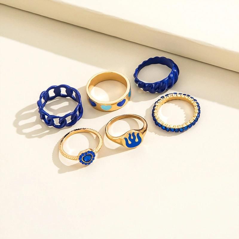 Fashion Ins Trendy Design Gold Plated Blue Enamel Stone Stacking Band Ring Link Chain Heart Fire Shape Set Women Statement Jewelry Ring for Party or Gift