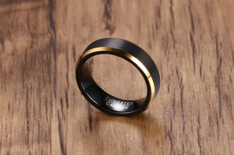 Factory Wholesale Electroplating Edge Gold Brushed Tungsten Steel Ring Fishing Tungsten Gold Ring for Men Tst8134