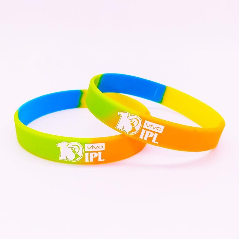 Promotional Muti Color Rubber Bracelet Embossed Highly Personalized Silicon Wristband Custom Print Logo Rainbow Silicone Bracelet