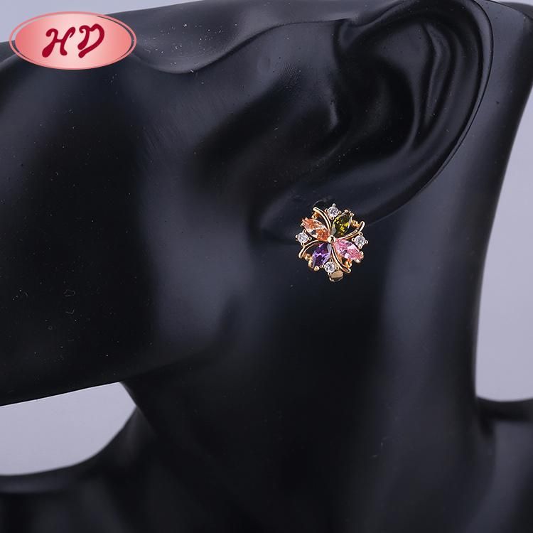 2020 Fashion HD 18K Gold Earrings Samples for Girls