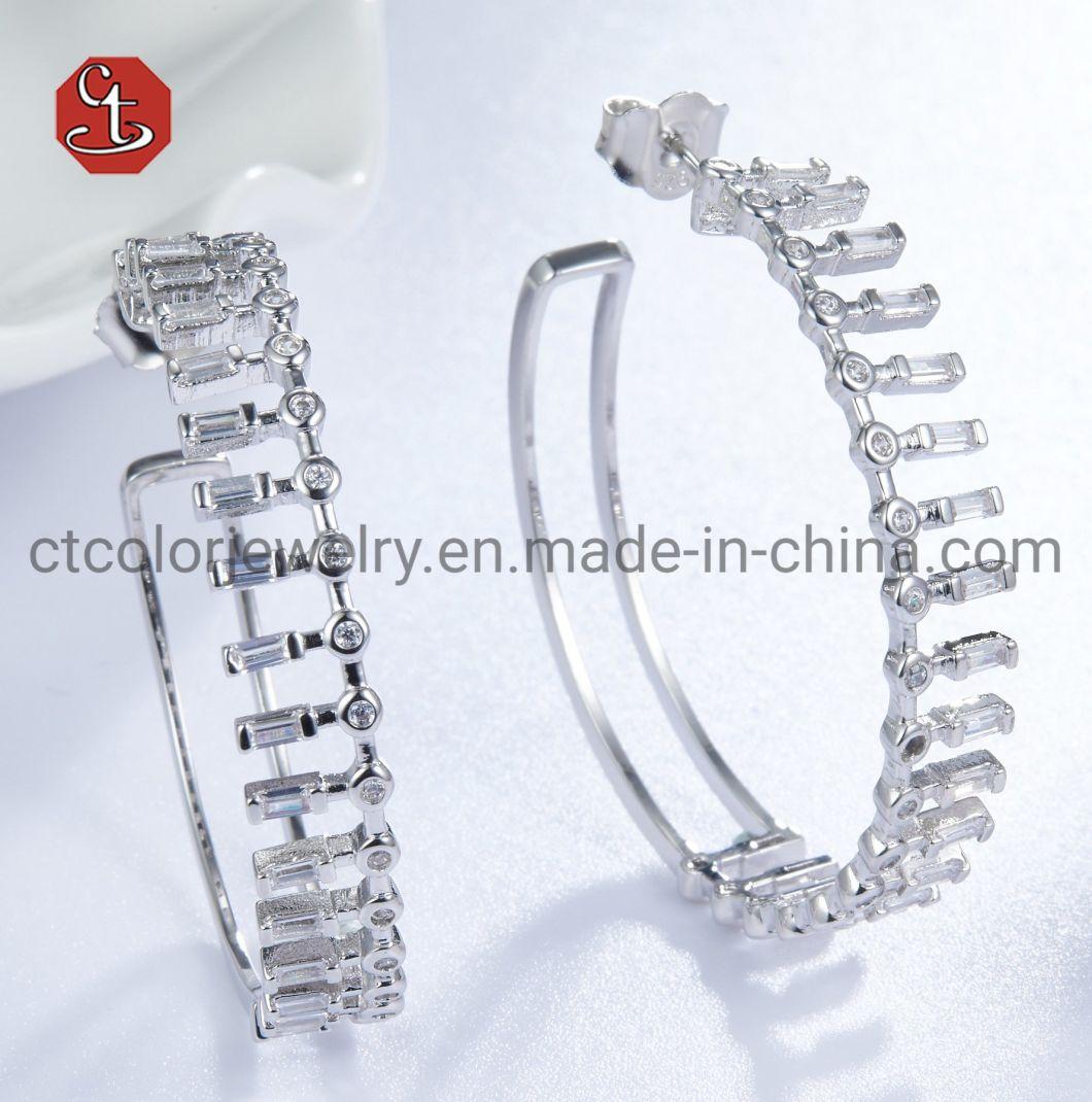 Fashion Charm AAA Baguette Cubic Zircon Wedding Rings for Women T Shape Stone Party Jewelry