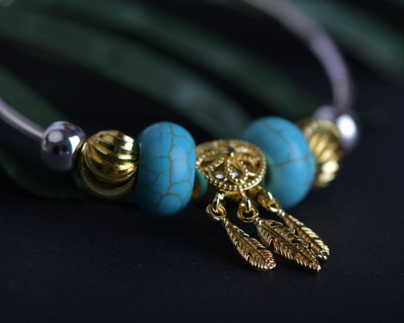 Charm Bracelet with Crystal Pendant