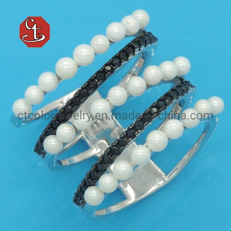 Elegant Multi-Layer Pearl Ring Bead Finger Ring Women Girl Party Gifts Jewelry