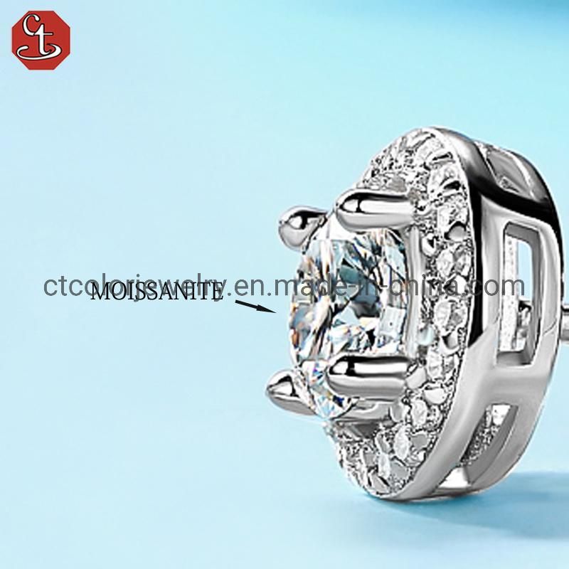 50 Points Moissanite Round Stud Earrings 925 Sterling silver fashion jewelry elegant earrings for girls