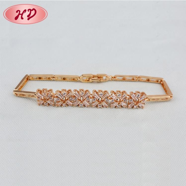 Elegant Fashion Jewelry Bangle New Design 18K Gold Color Bracelet