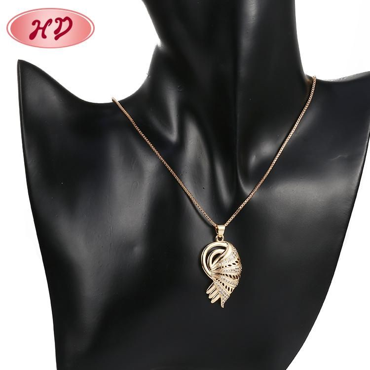 Fashion Accessories Silver Alloy 18K Gold Plated Women Jewelry Sets Chain Pendant Necklace with CZ Crystal