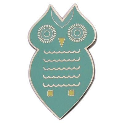 China Factory Customized Silver Plated Hard Enamel Metal Alloy Charm Brooch Badge Wholesale Owl and Birds Topic Decoration Emblem Lapel Pin