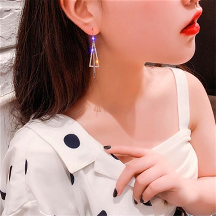 Fashion Exaggeration with Diamond Zircon Female Geometric Triangle Long Earring