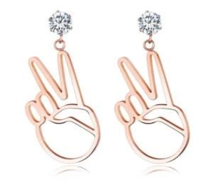 Simple Short Winner V Modeling Earrings Jewelry Titanium Steel Rose Gold Cubic Zirconia Stud Earrings