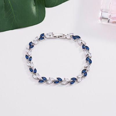 Luxurious CZ Cucbic Zirconia Wedding Bridal Bride&prime;s Couture CZ Bracelet