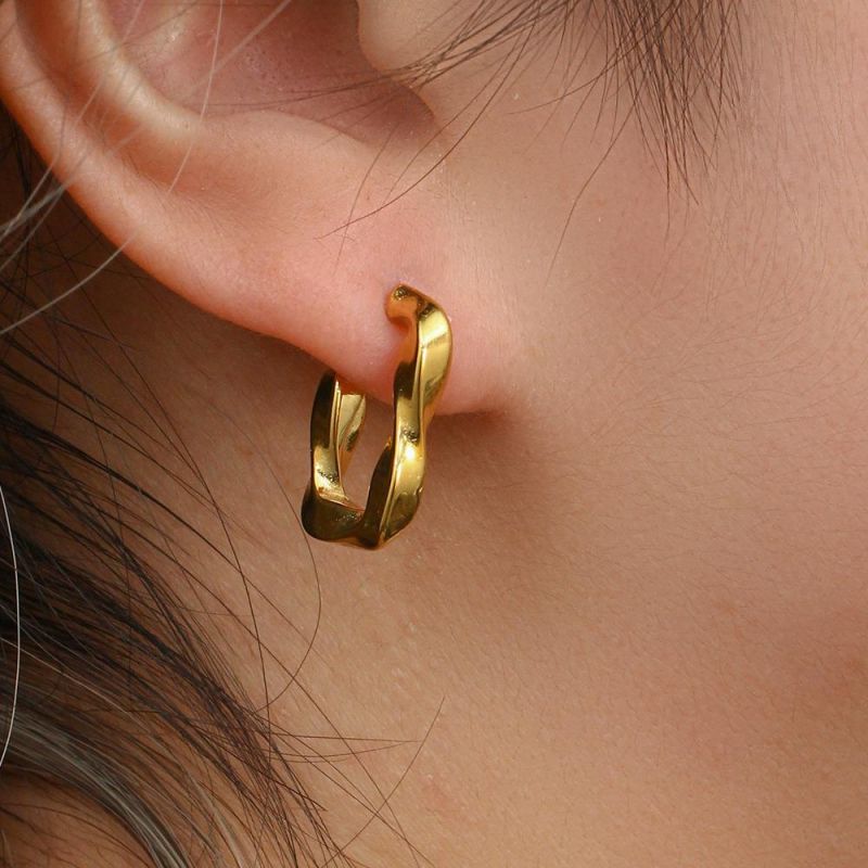 Factory Customized Fashion Jewelry Wholesale High-End Stainless Steel Jewelry Statement Twist U-Shaped Large 18K Gold-Plated Ring Earrings