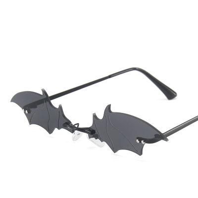 New Style Bat-Shaped Sunglasses Women Exaggerated Funny Colorful Trendy Sunglasses