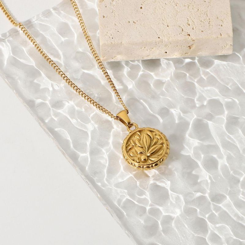 Manufacturer Custom Stainless Steel Christmas Necklace, 18 Gold Plated Christmas Chain, 18 K Gold Plated jewellery