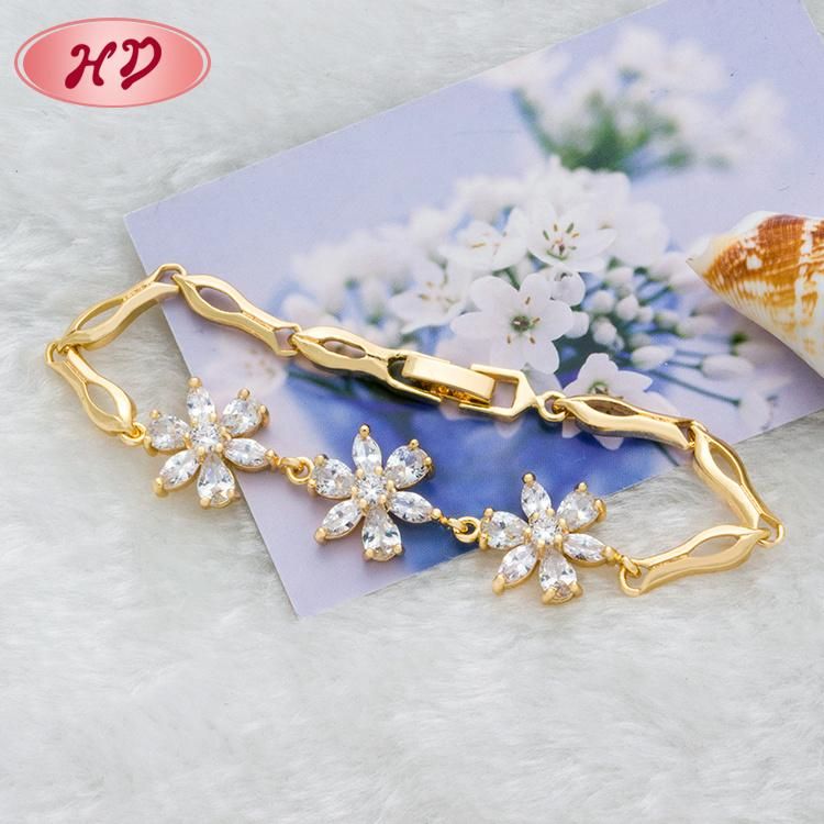 Wholesale New Fashion 18K Gold Plated Charms Bracelet Jewelry for Young