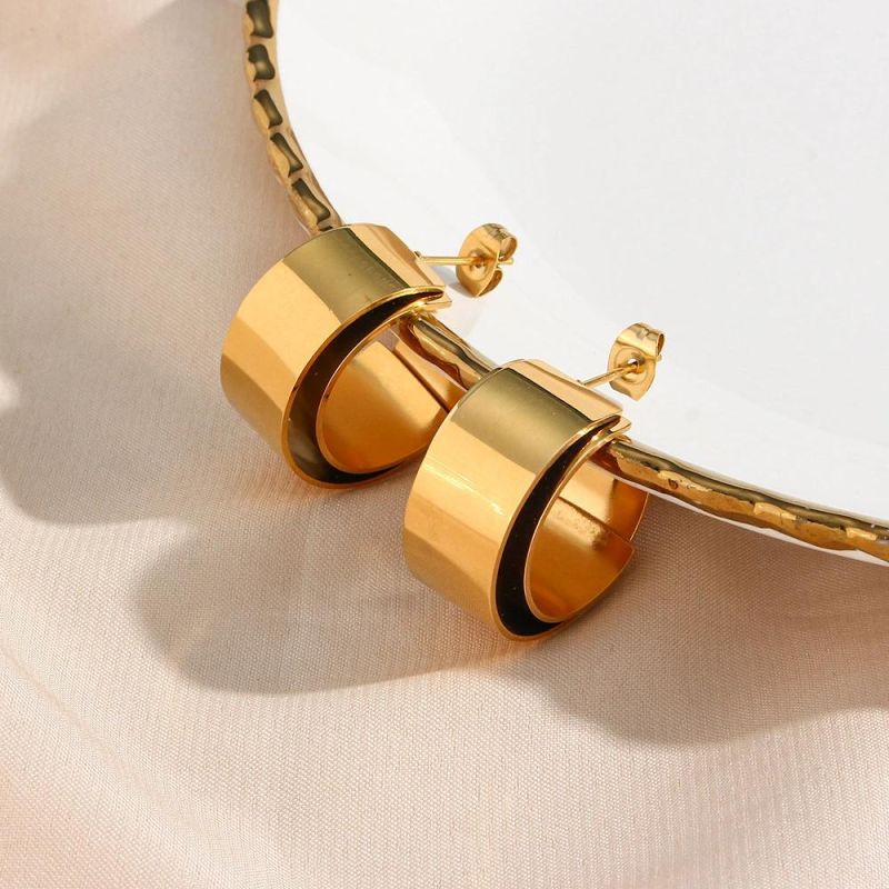 Factory Customized Fashion Jewelry Fashion Personality Ins Temperament Earrings Jewelry Women′s Stainless Steel 18K Gold Plated Double-Layer Wide Smooth Earring