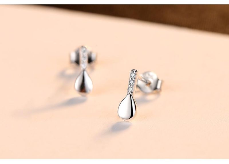 Water Droplets Series Women Silver Jewelry Stud Earrings