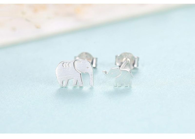 Mother-Child Elephant Design Sliver and Gloden Ear Stud