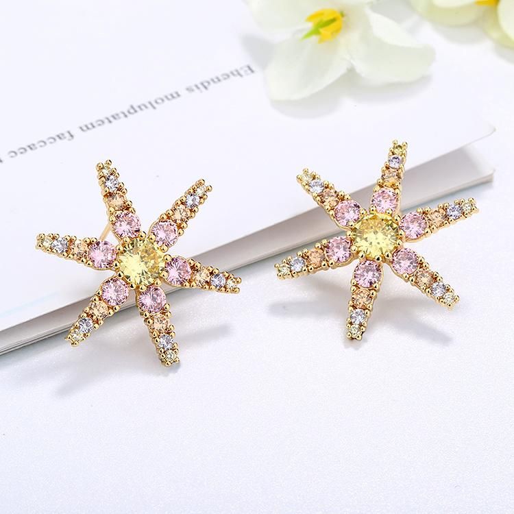 Hot Recommended Gold Plated Flower Stud Earring with Cubic Zirconia