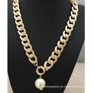 New European and American Personalized Gold Chunky Chain Necklace with Pearl