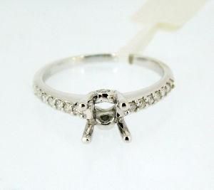 18k High End White Diamond Ring (BLR23)