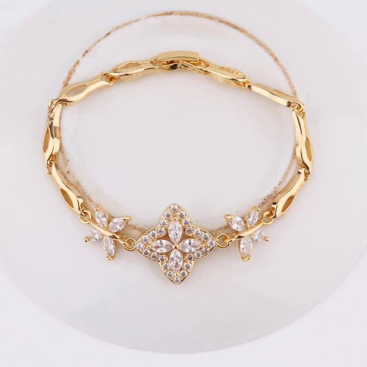 Free Sample New Fashion Style Gold Plated Zircon Stone Women Bracelet Designs