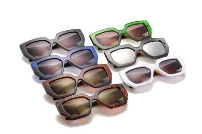 2020 Low MOQ PC UV400 Women Fashion Sunglasses