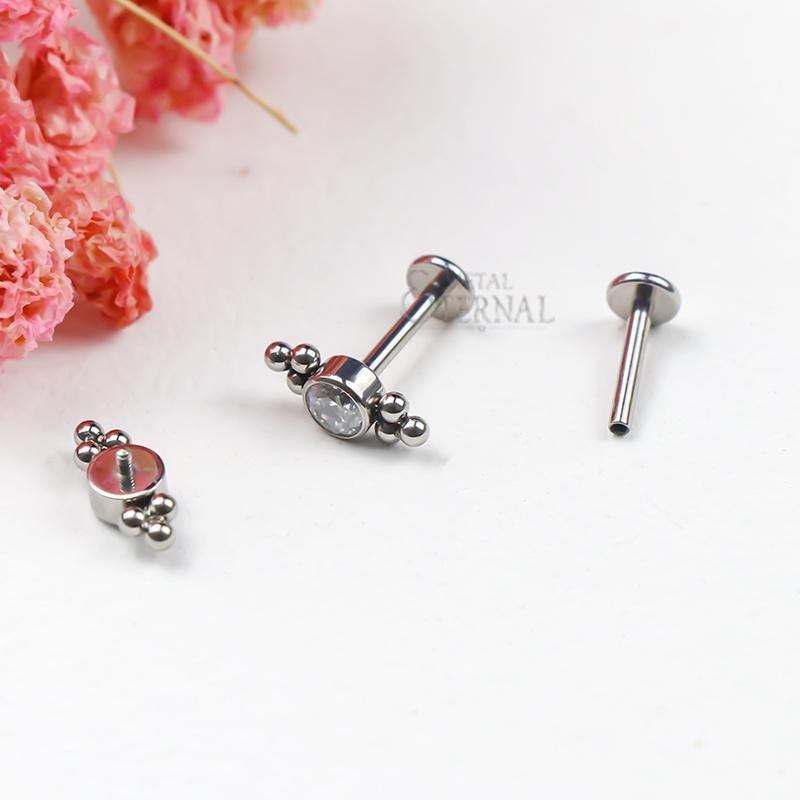 Eternal Meterl ASTM F136 One Stone Cluster Balls Titanium Internally Threaded Labret Body Piercing