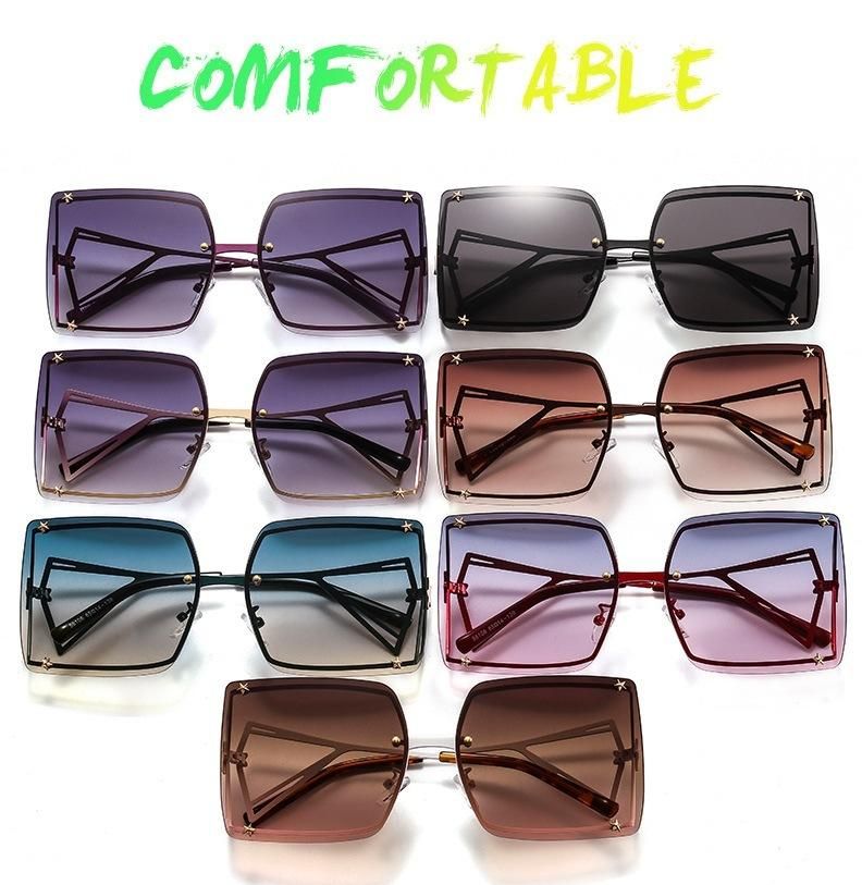 2020 New Large Metal Frame Punk Rivet Sunglasses