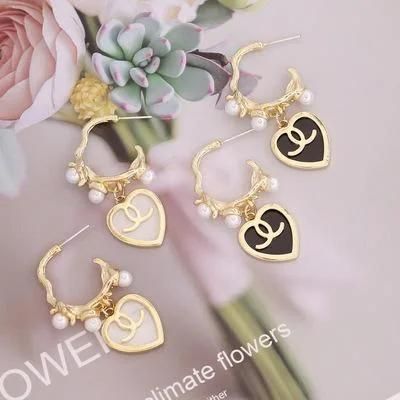 Wholesale Fashion Geometric Heart Pendant Earring