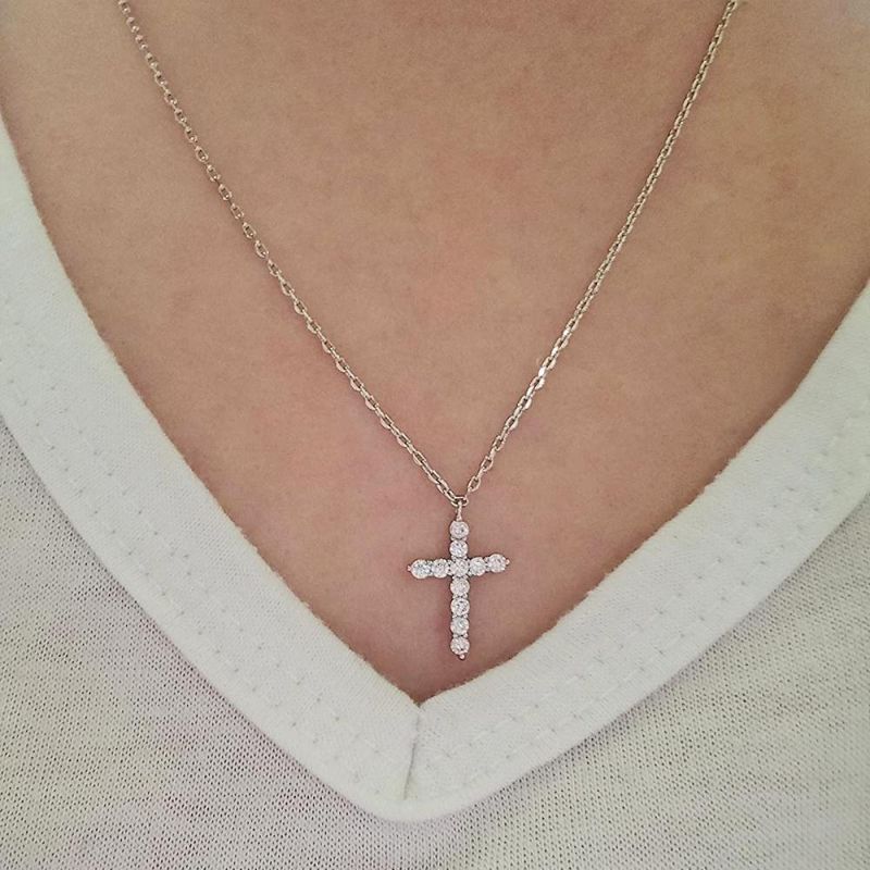 2022 Custom Simple 925 Sterling Silver 3A Cubic Zirconia Jewelry Dainty 18K Gold Plated Chain Cross Pendant Necklaces for Women