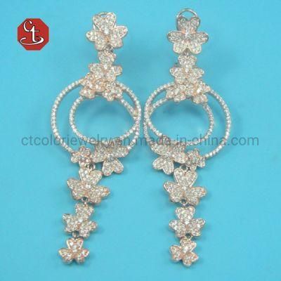 New Fashion Sexy Flowers Earrings Female Exaggerated Personality Long Eardrop Earrings Jewelry