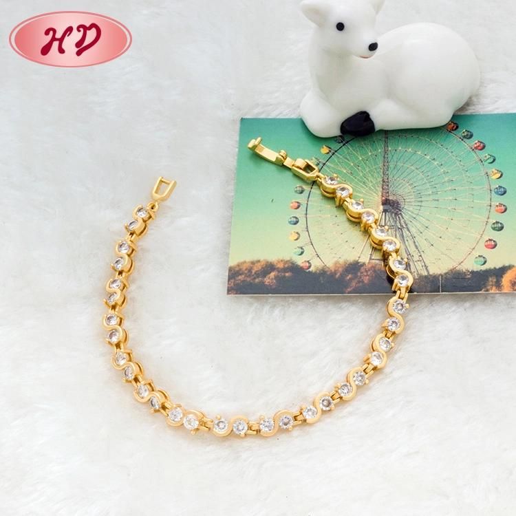 Fashion Designs Imitation Jewelry 18K Gold Plated Cubic Zircon Bracelet