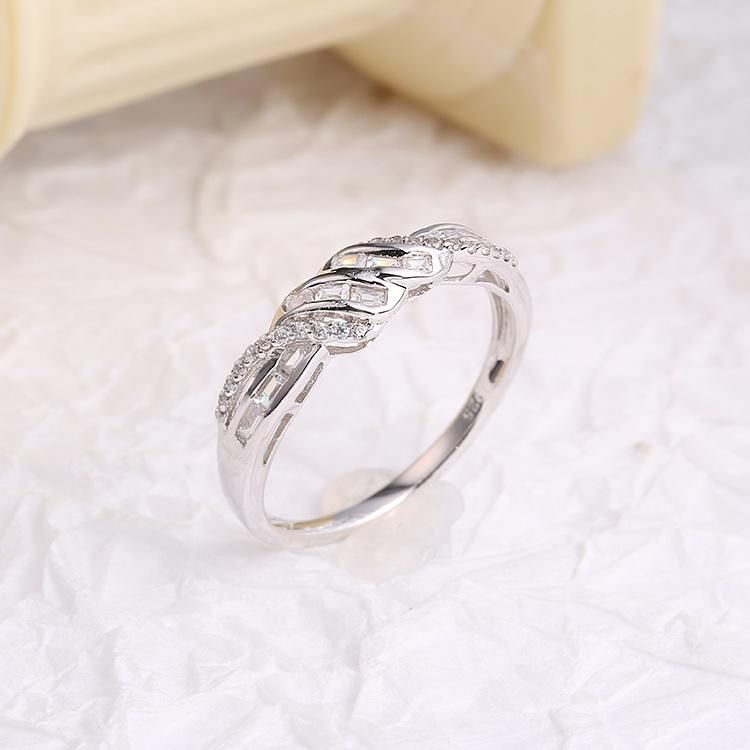 925 Silver Fashion Accessories Fashion Jewelry High Quality Hot Sale Women Trendy Cubic Zirconia Moissanite Ring