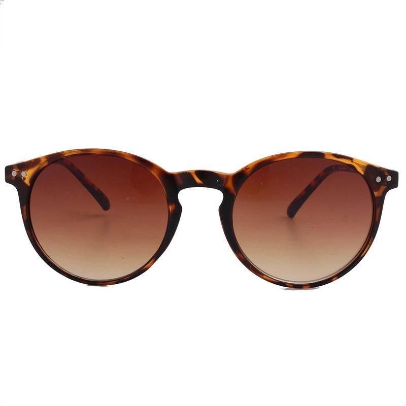 Factory Directly Round Shape Fashion Sunglasses with Silver Rivet