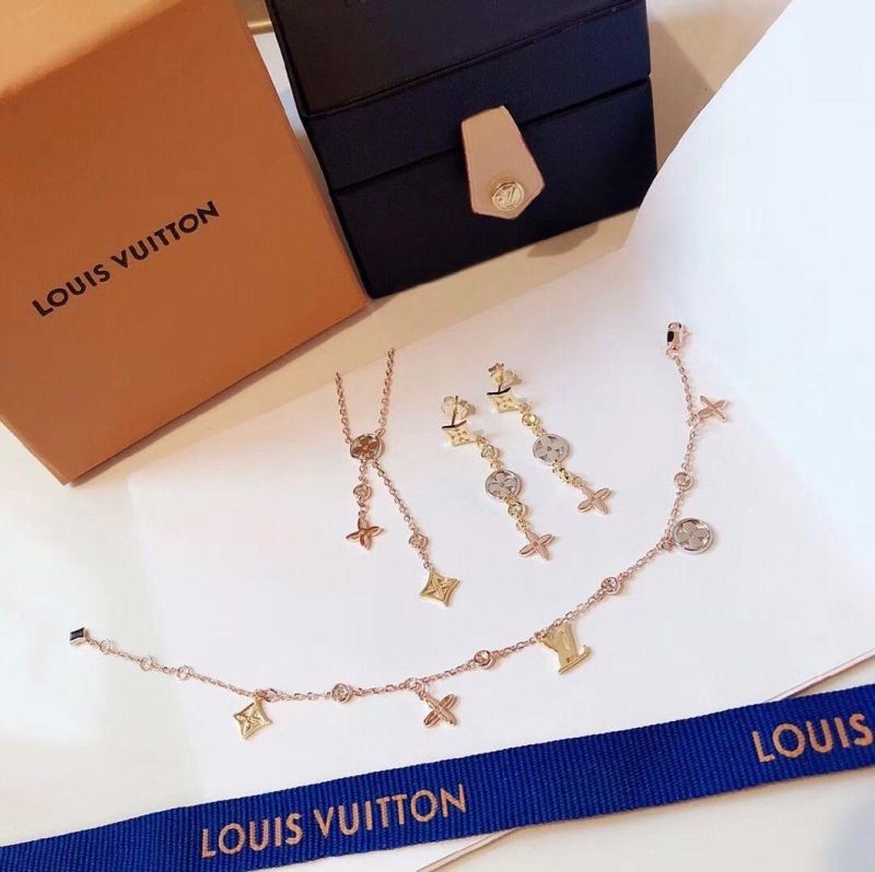 Jewelry Three-Piece Necklace Earrings Bracelet Fashion Jewelry