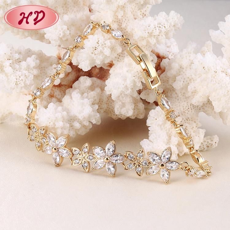 2020 China Ruby Zircon 18K Gold Jewelry Bracelet Women