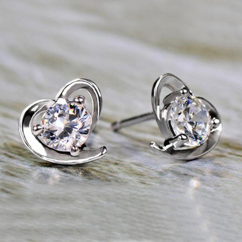 Fashion Jewelry Zircon Heart Stud Earrings 925 Sterling Silver Earrings