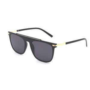 Factory Produced Wholesale Classic Elegant Luxury Polarized Sunglasses